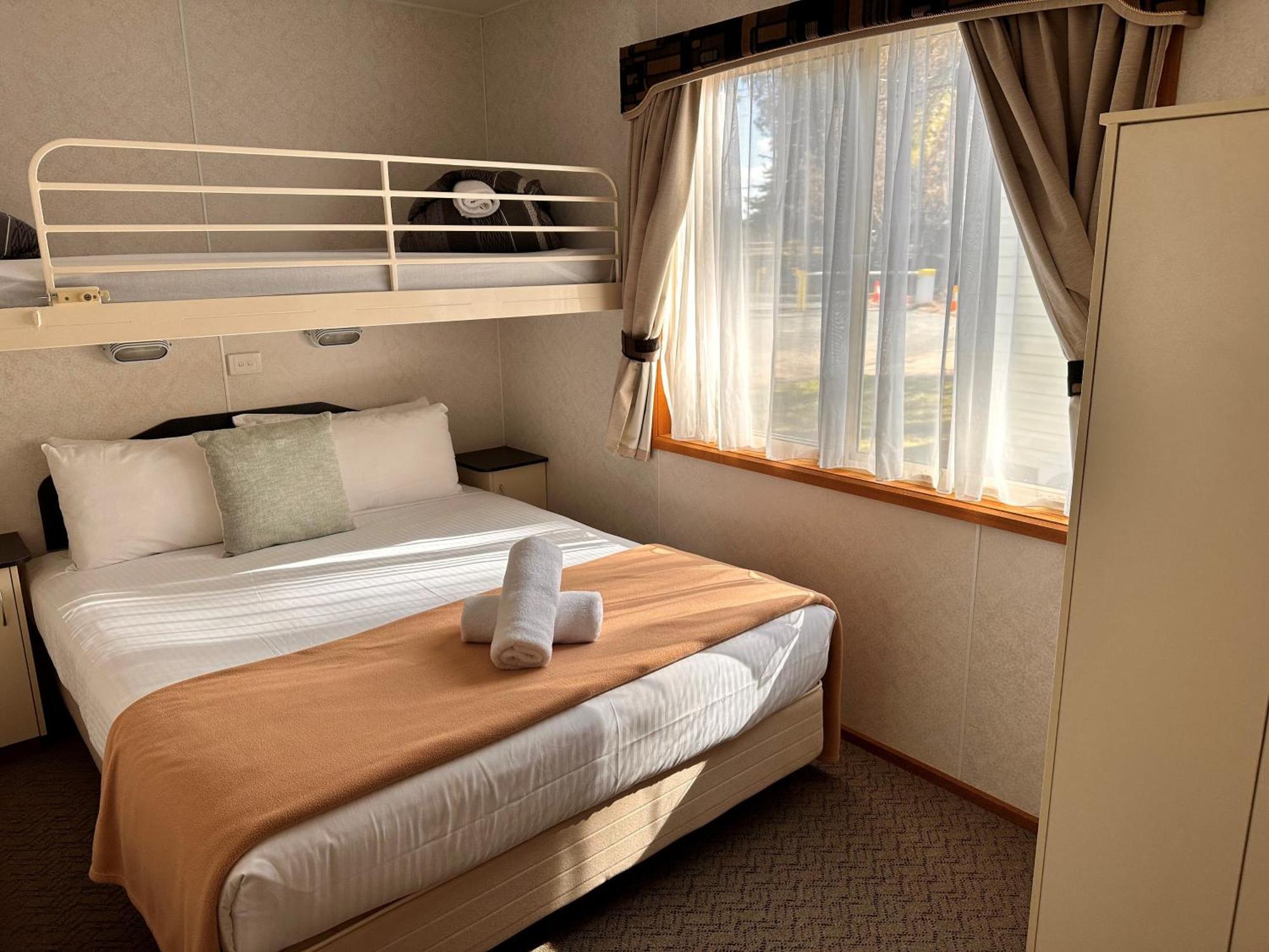 Moama Riverside Holiday Park Esterno foto